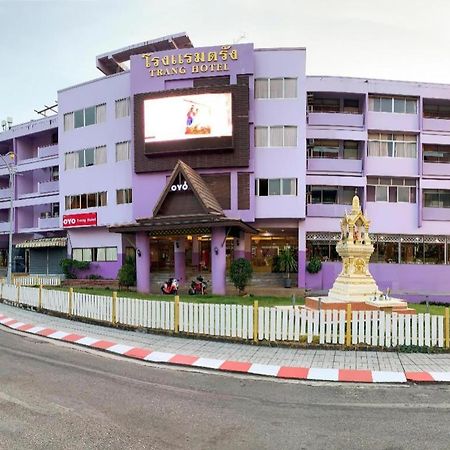 Oyo 565 Trang Hotel Dış mekan fotoğraf